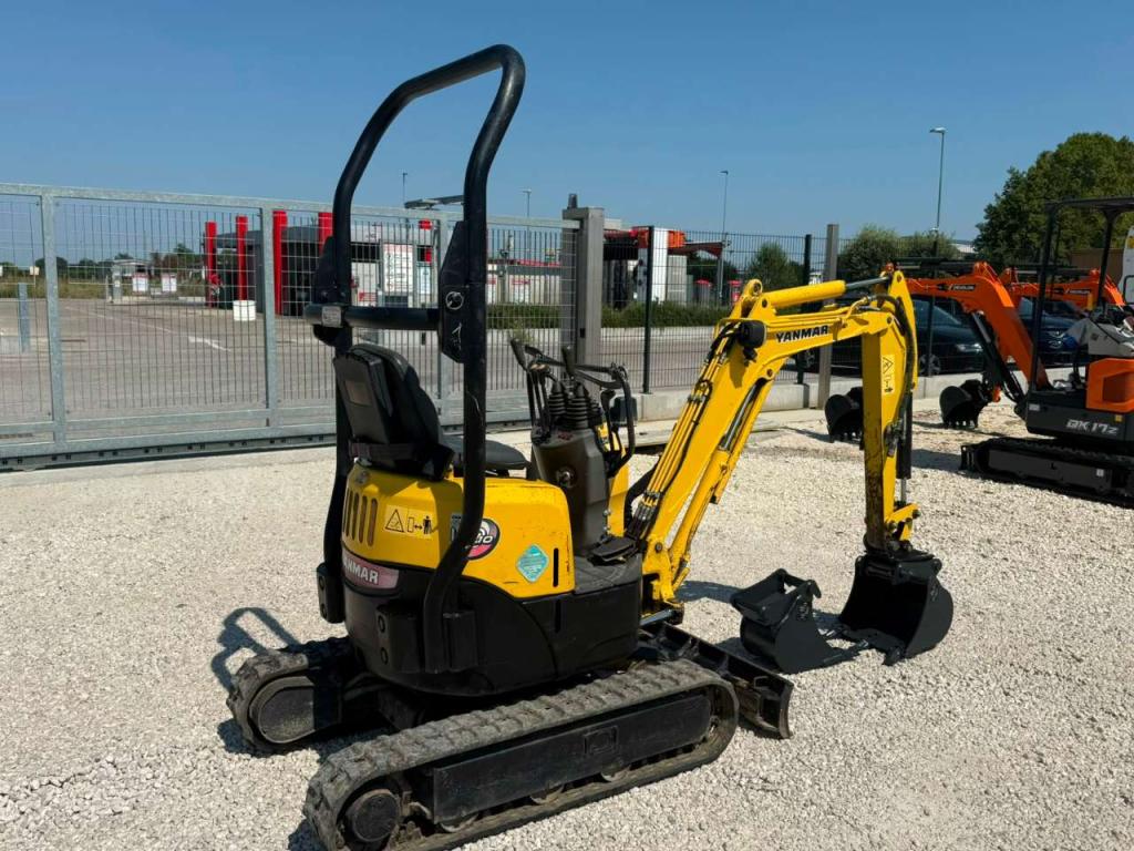 Yanmar VIO10-2A Photo 4