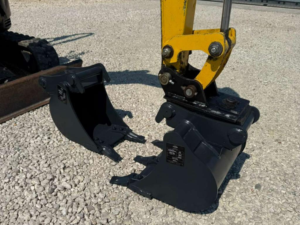 Yanmar VIO10-2A Photo 7