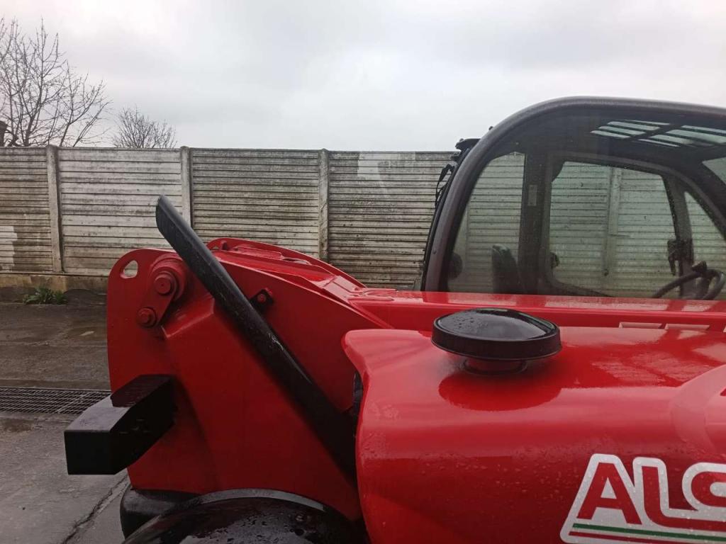 Manitou mt625 Photo 13