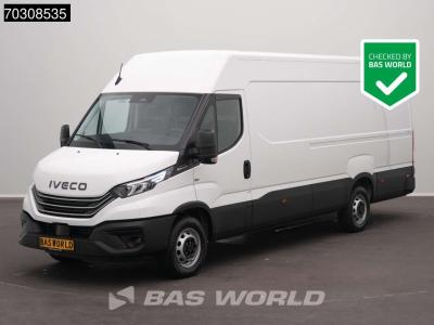 Iveco Daily 35S18 3.0L Automaat L3H2 3,5t Trekhaak ACC LED Airco Camera CarPlay Parkeersensoren Euro6 L3 en vente par BAS World B.V.