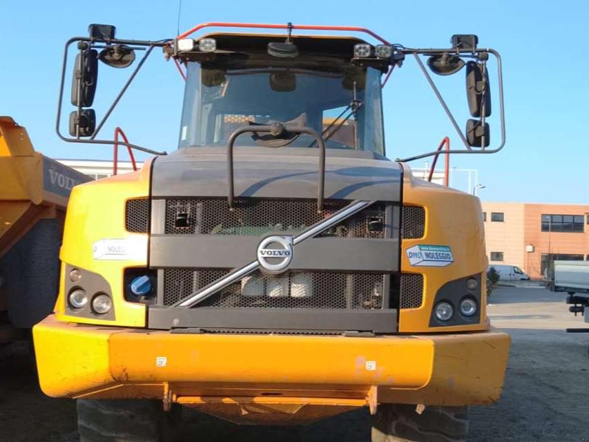 Volvo A25G Photo 2