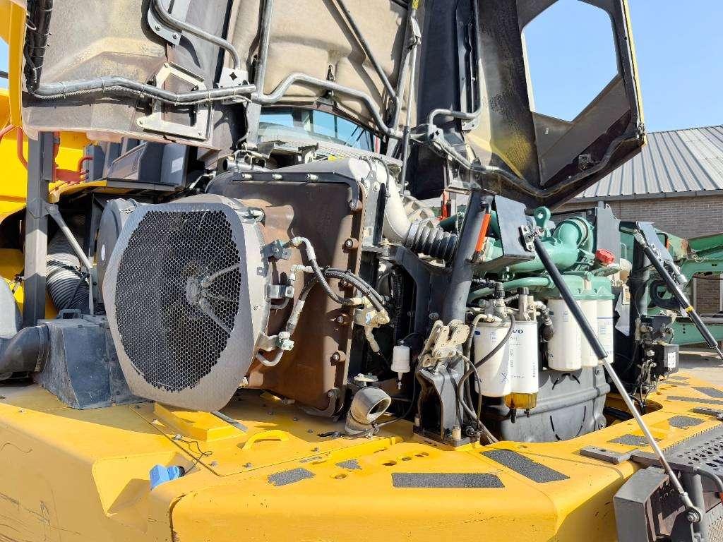 Volvo A60H - Top Condition / Body Heating / Camera Photo 29