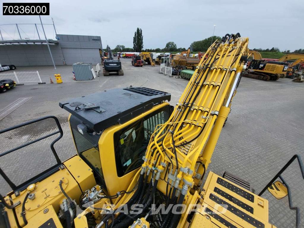 Komatsu PC360 NLC-11 Photo 11