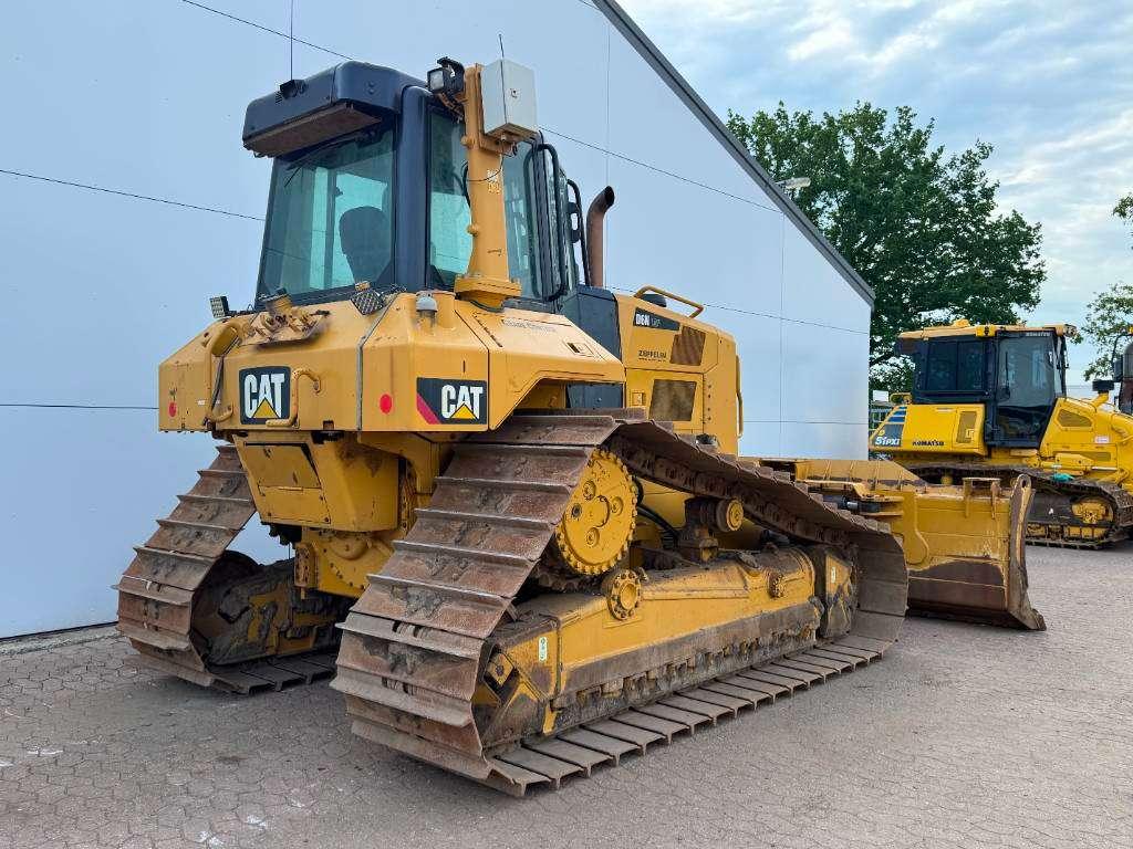 Caterpillar D6N LGP - German Machine / Folding Blade Photo 5