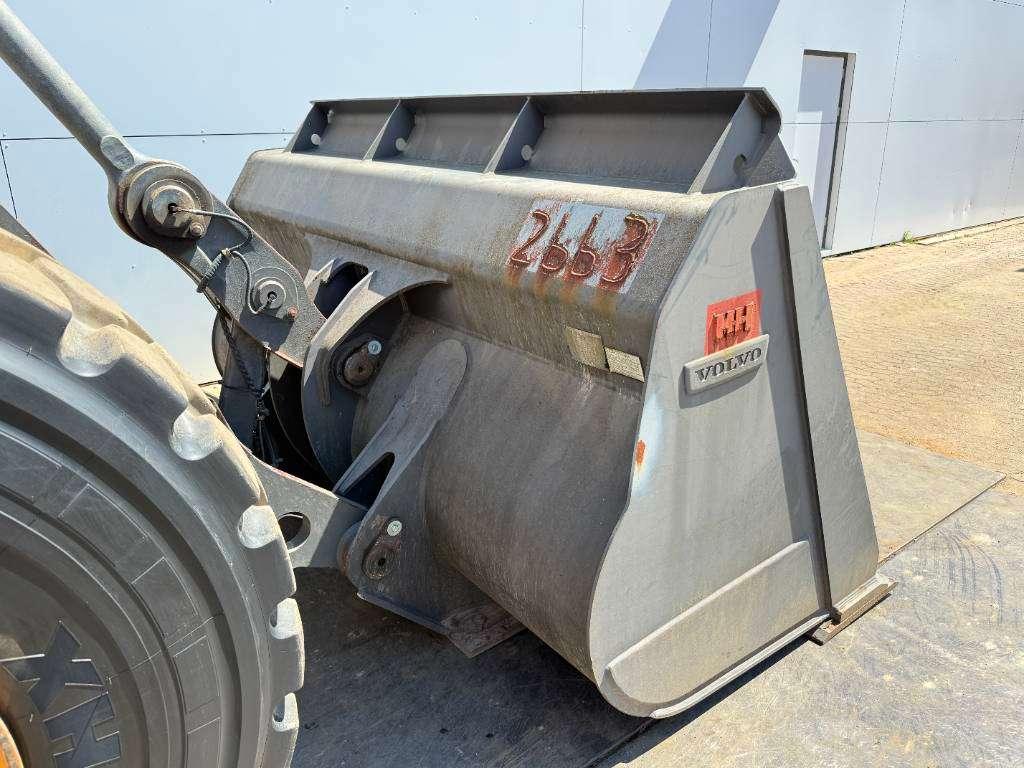 Volvo L180H - Automatic Greasing / Camera Photo 14