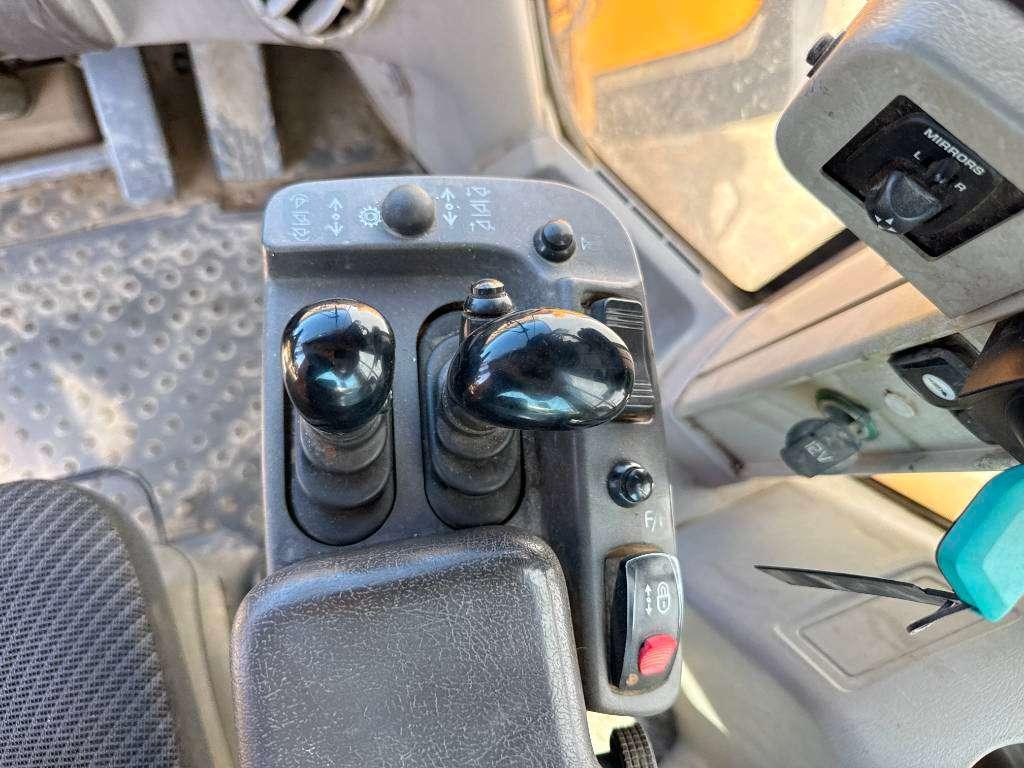 Volvo L180H - Automatic Greasing / Camera Photo 8