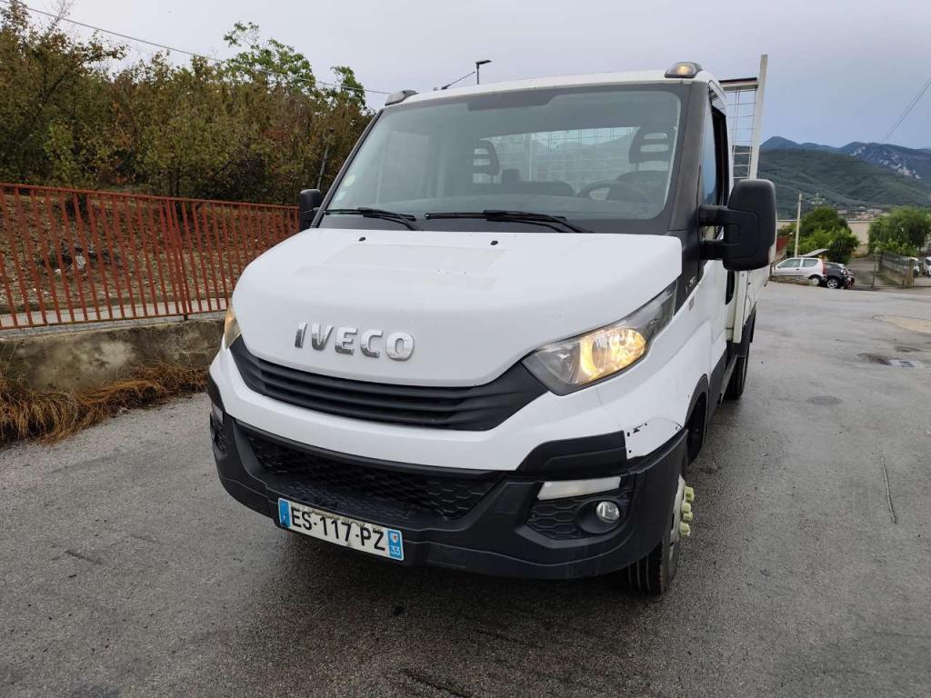 Iveco DAILY 35-140 Photo 12