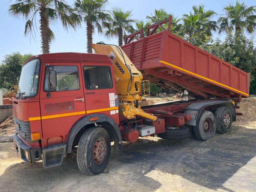 Fiat Iveco 180.26-B Photo 3