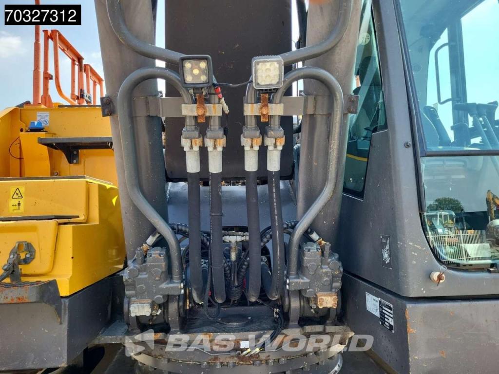Volvo EC380 E L Photo 9