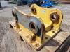 pin-on for 12-15 ton excavators Attachment plate Photo 7 thumbnail
