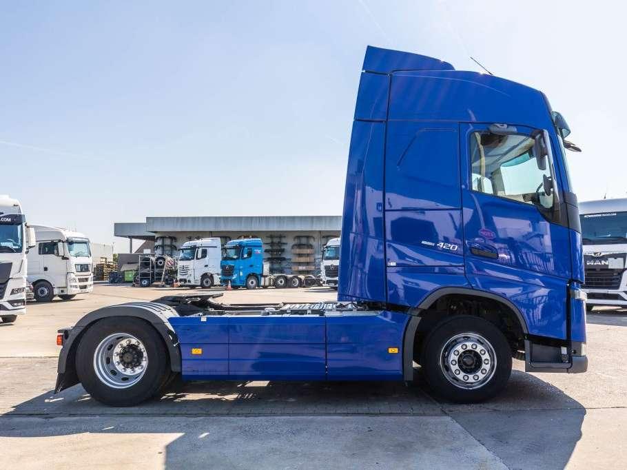 Volvo FH 420 Photo 6