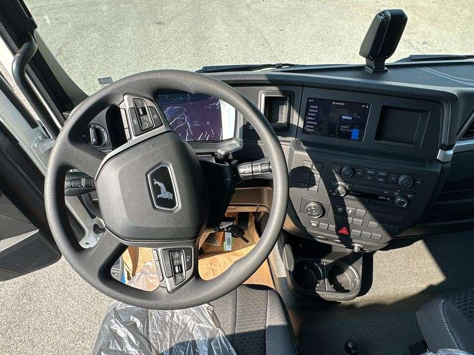 Man TGM 13.250 4x4 Photo 18
