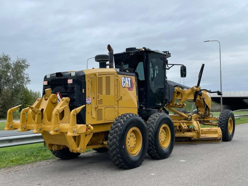 Caterpillar 140 15A Photo 5