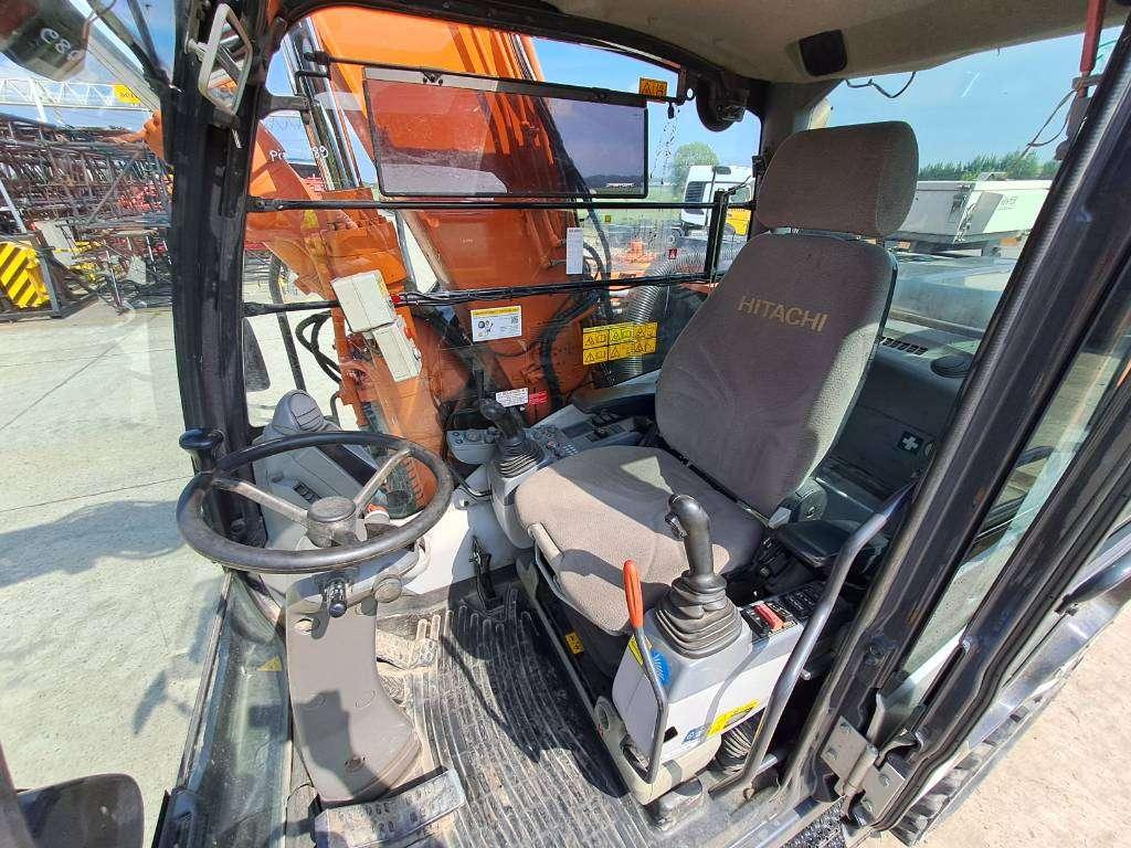 Hitachi ZX170W-5B Photo 29