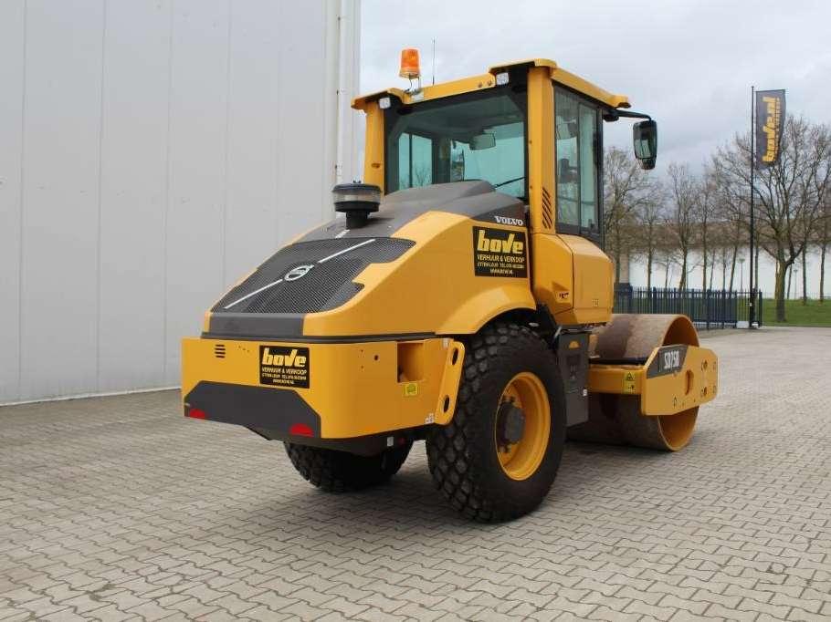 Volvo SD 75 B Photo 3