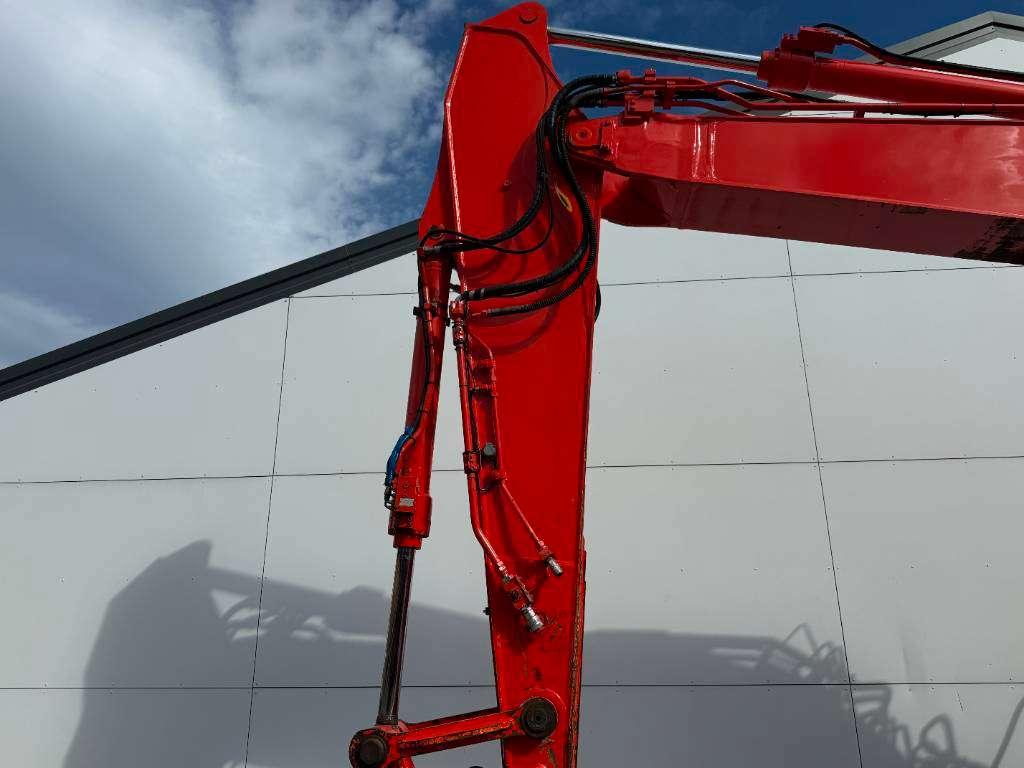 New Holland Kobelco E235B SR-2 - 360° Camera / Hammer lines Photo 19