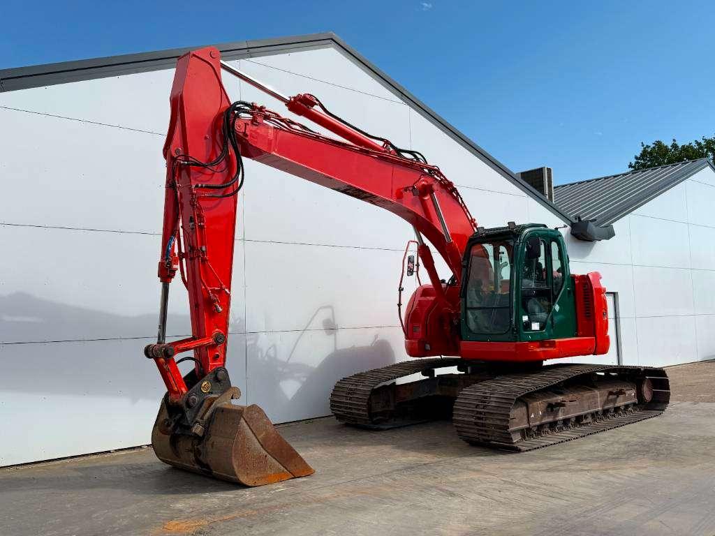 New Holland Kobelco E235B SR-2 - 360° Camera / Hammer lines Photo 2