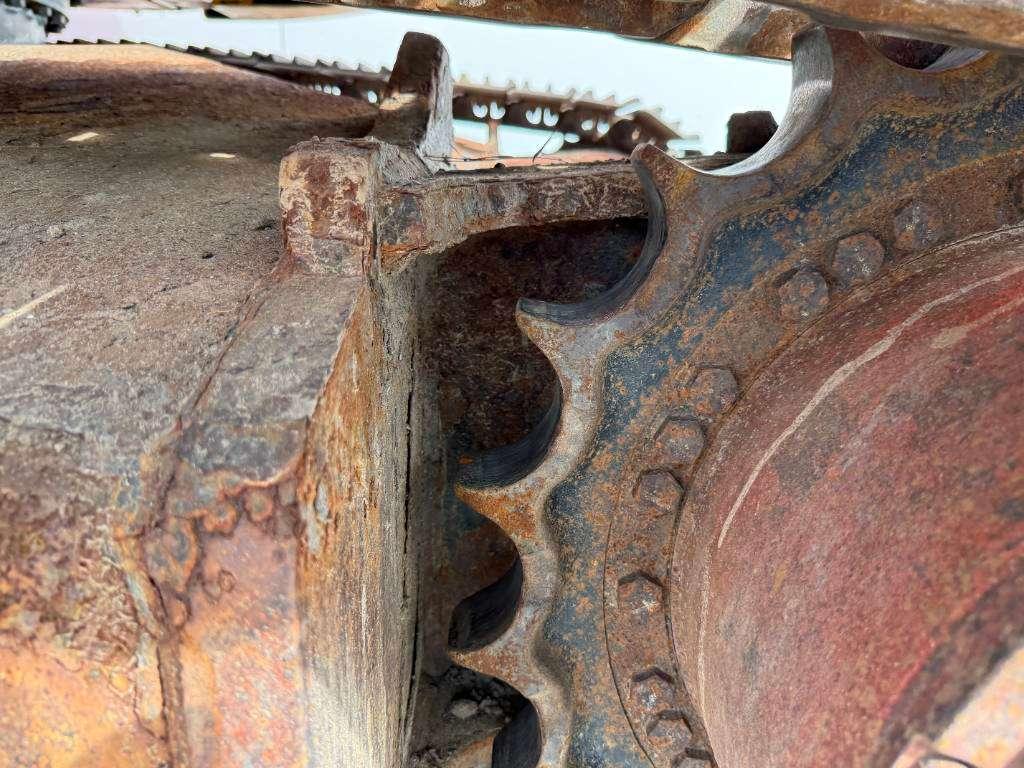 New Holland Kobelco E235B SR-2 - 360° Camera / Hammer lines Photo 26