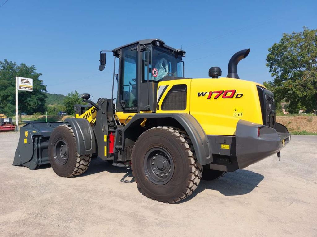 New Holland W170D Photo 4