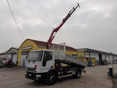 Iveco 130E18 Photo 1