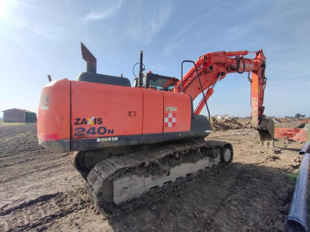 Hitachi Zaxis ZX240N-5B Series Photo 9