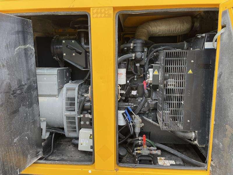 SDMO R 110 C 3 Photo 20