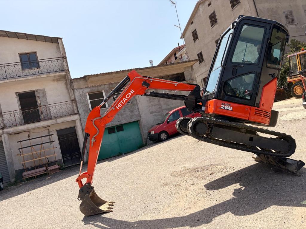 Hitachi Zx 26 U Photo 8