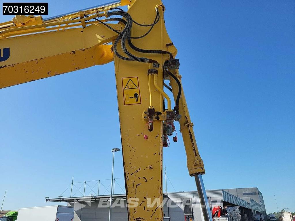 Komatsu PW180 -7E0 OUTRIGGERS + BLADE Photo 15