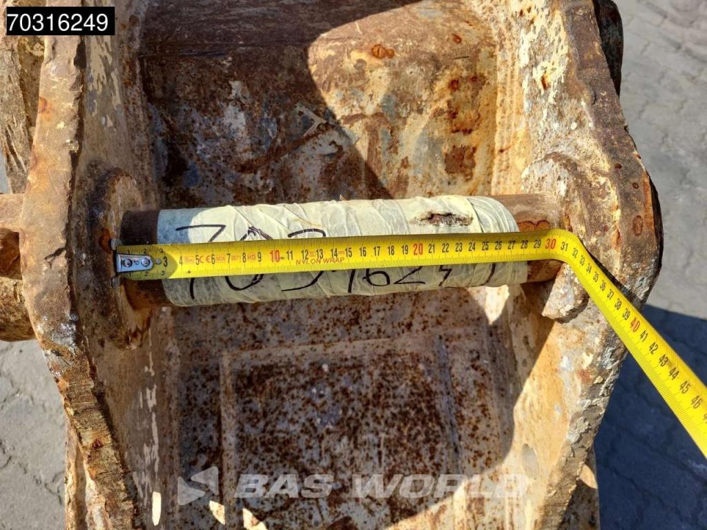 Komatsu PW180 -7E0 OUTRIGGERS + BLADE Photo 27
