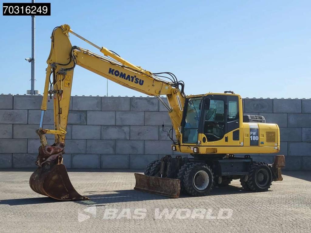 Komatsu PW180 -7E0 OUTRIGGERS + BLADE Photo 3
