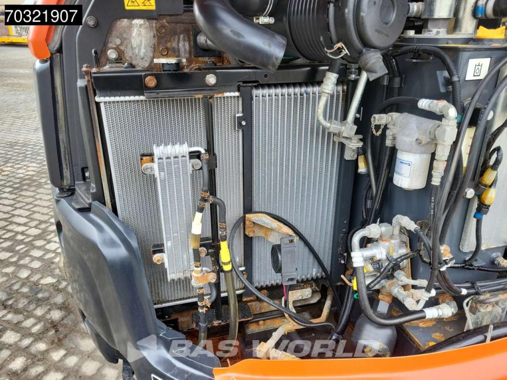 Kubota U50-5 Photo 24