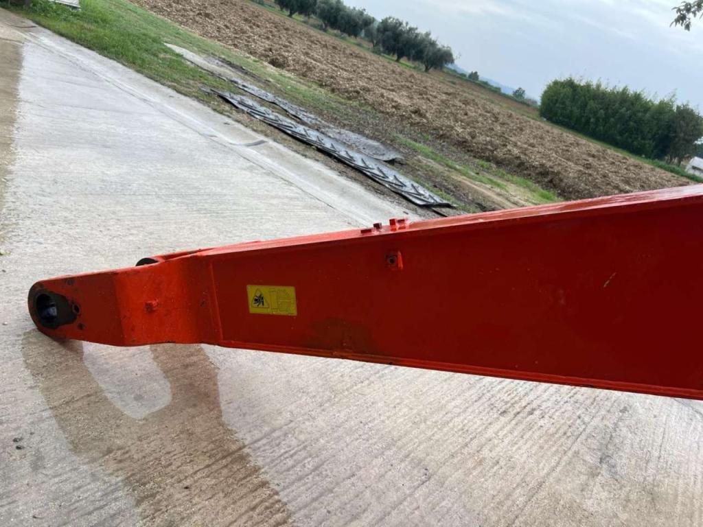 Kubota KX080-3a Photo 3