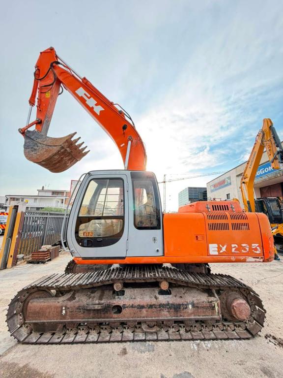 Fiat Kobelco EX235 Photo 7