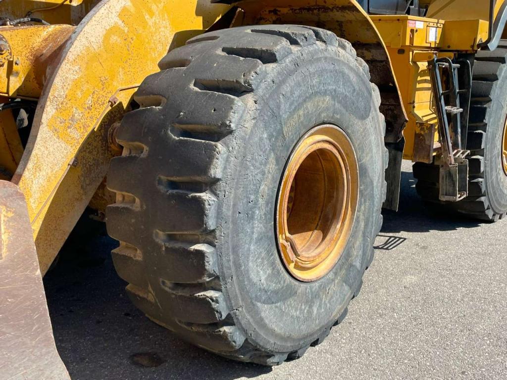 Caterpillar 966K Photo 11