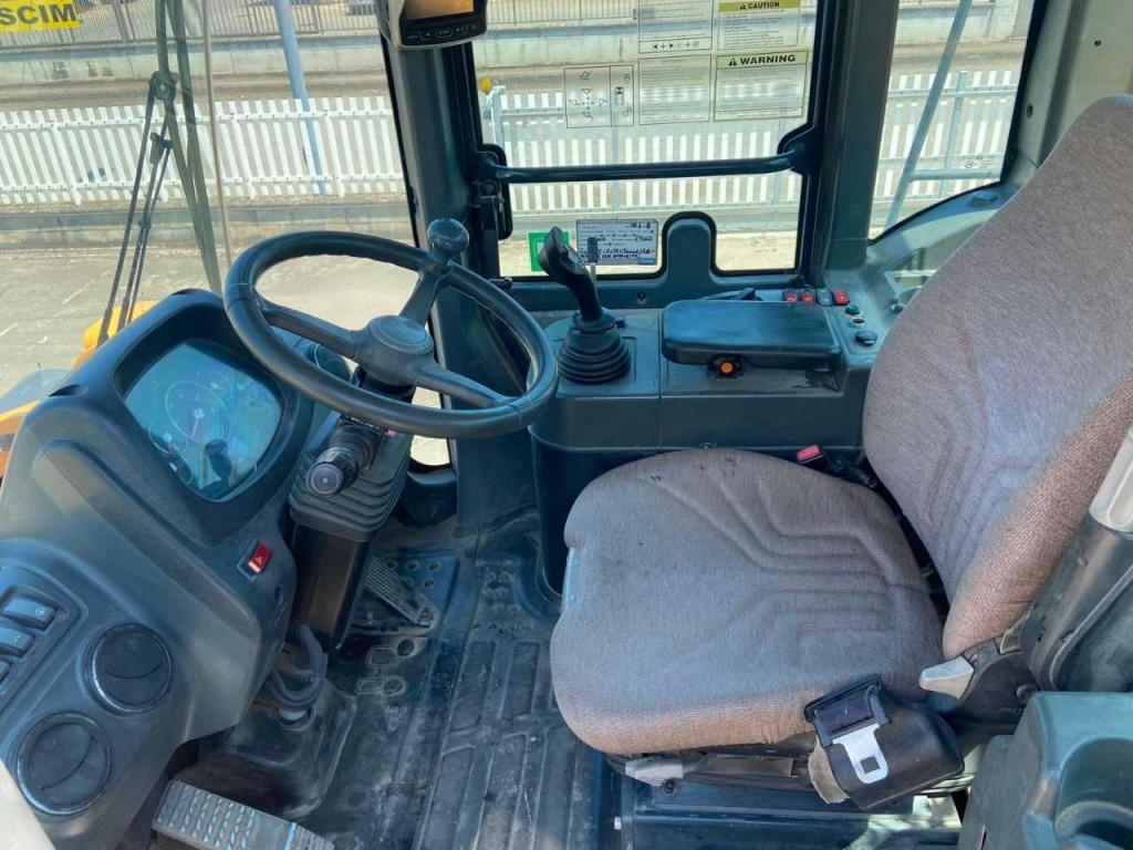 Hyundai HL 770-9A Photo 11
