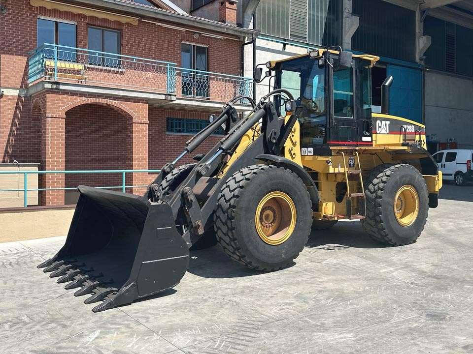 Caterpillar IT28G 4X4 Photo 1
