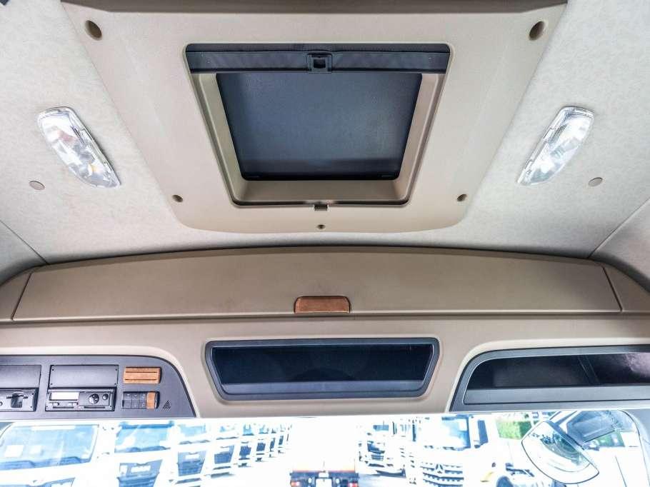 Mercedes-Benz ACTROS 1845 LS Photo 18