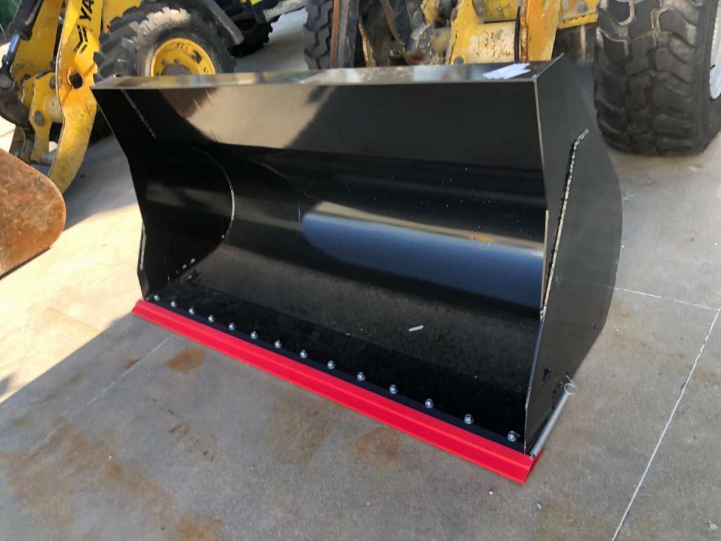 Yanmar V 100 Photo 9