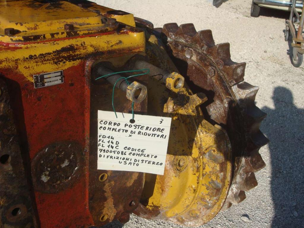 Carrosserie arrière pour Fiat Allis FD14-FL14D-FL14C Photo 3