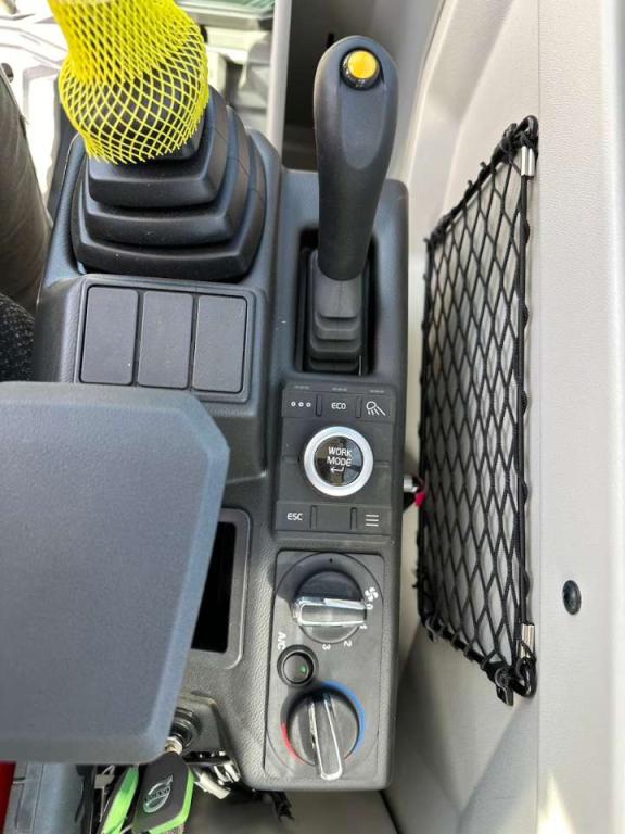 Volvo ECR40F Photo 6