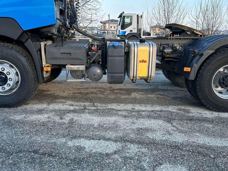 Renault Kerax  K 460  4x2 Photo 4