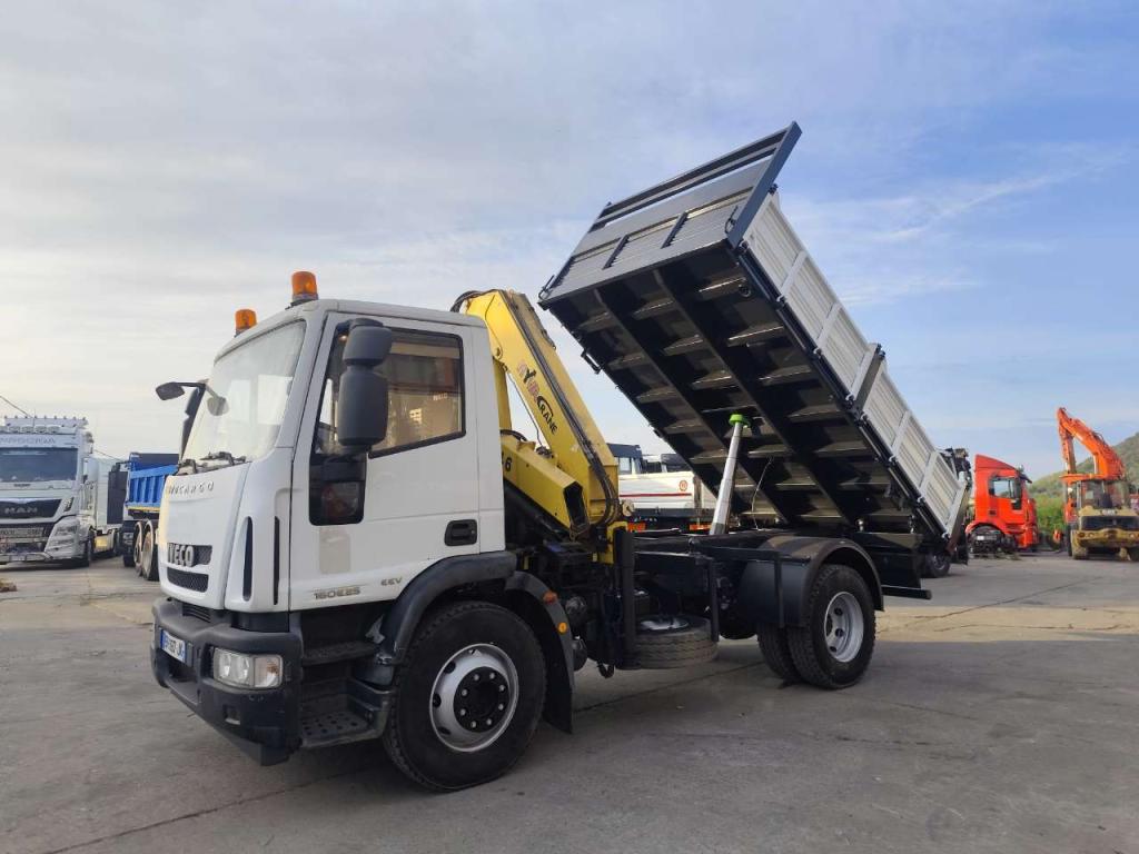 Iveco EUROCARGO 160E25K Photo 24