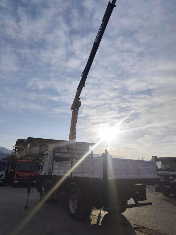 Iveco EUROCARGO 160E25K Photo 3