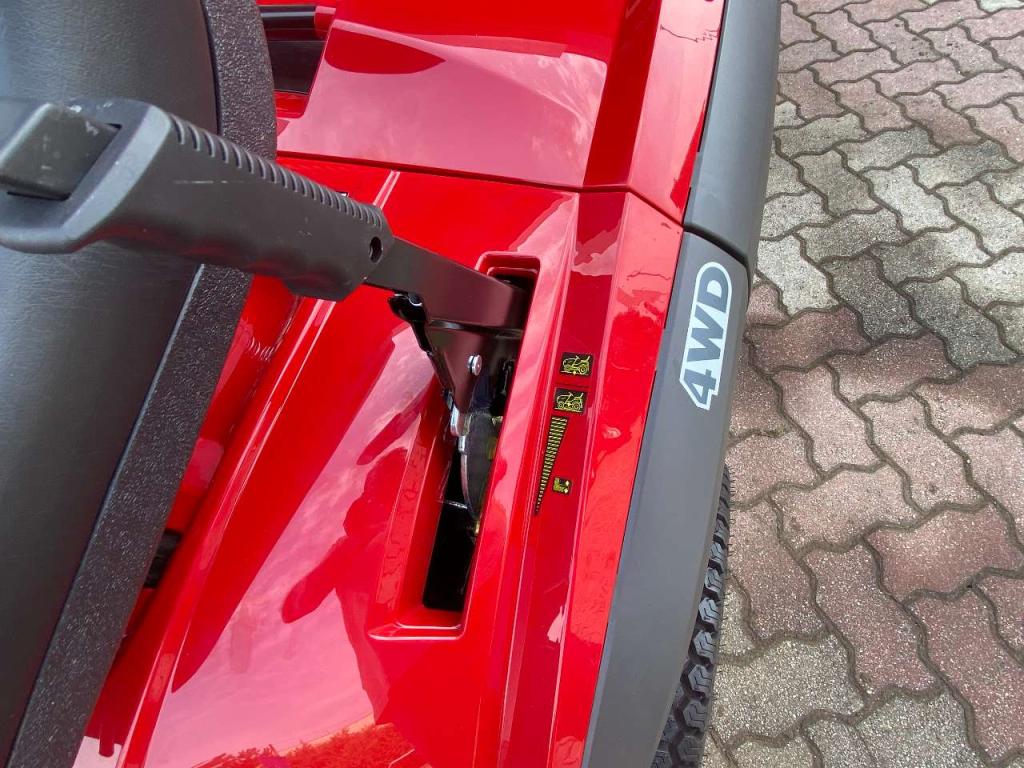 Castelgarden XHT 240 4WD - TRAZIONE INTEGRALE Photo 17
