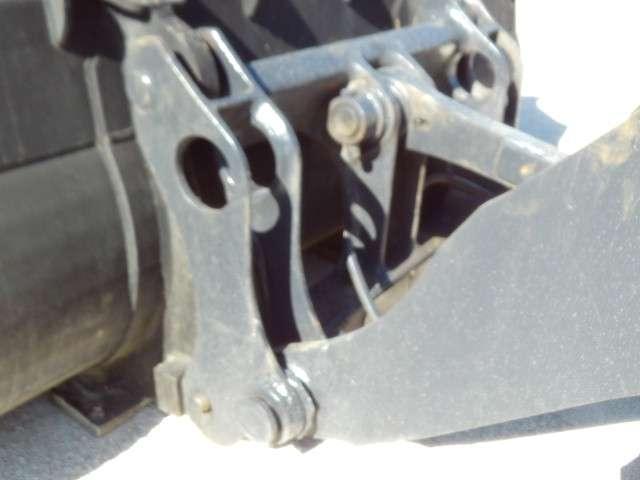 Komatsu WA250PZ-5 Photo 17