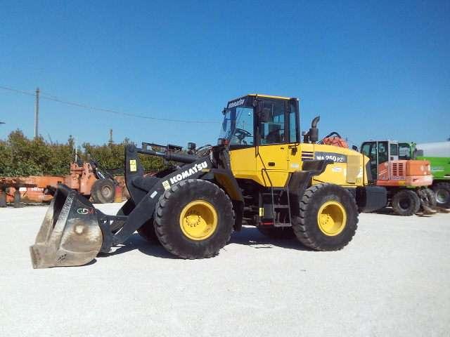 Komatsu WA250PZ-5 Photo 4
