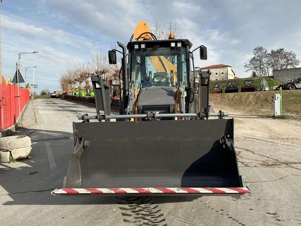 Case 580ST 4x4 Photo 19