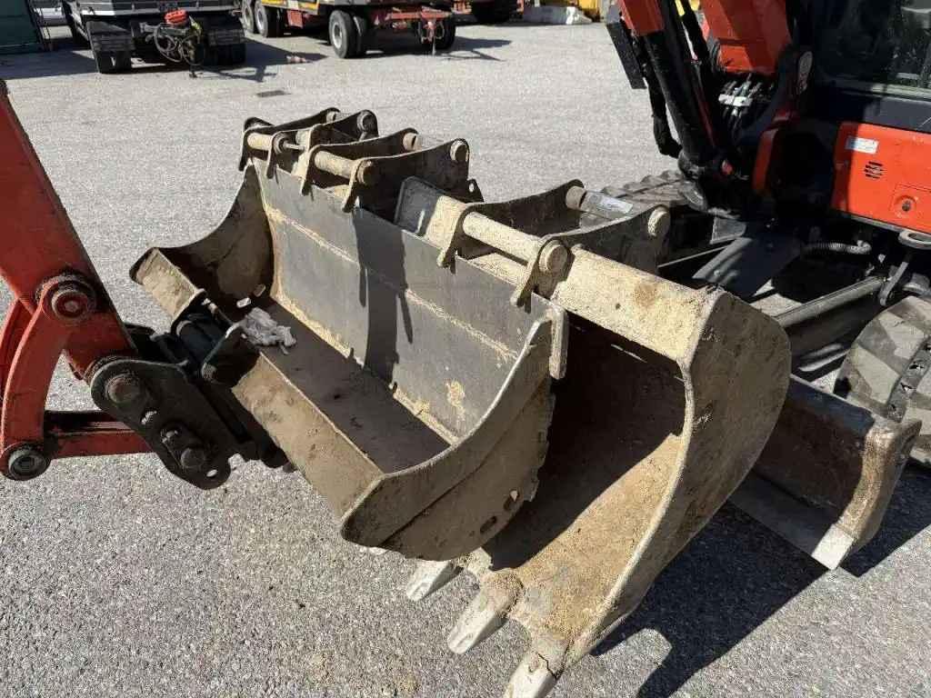 Kubota U56-5 Photo 8