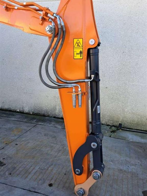 Develon DX62R-7 Photo 3