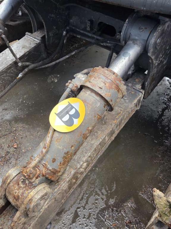Volvo Left dozer blade cylinder 14538698 Photo 2